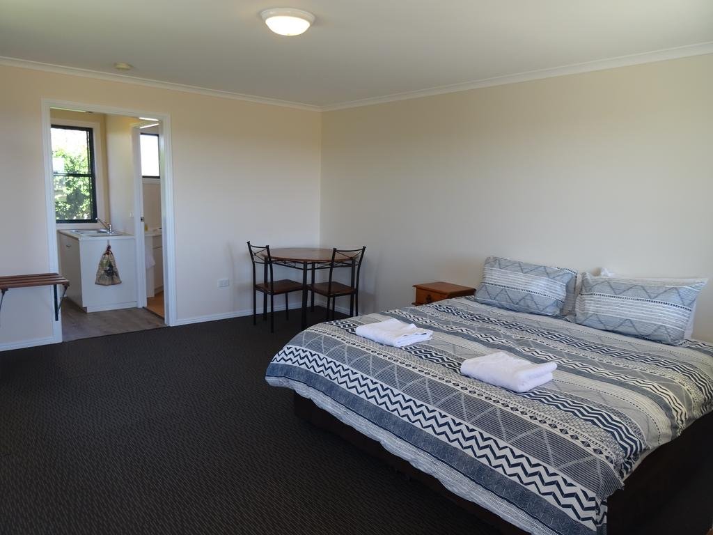 Book Moffatdale Accommodation Vacations  Tourism Noosa