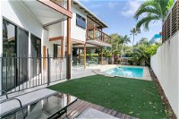 Reeflections Holiday Villas - Brisbane Tourism