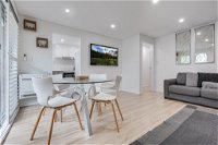 Renovated unit in the heart of Macquarie Park - Accommodation in Brisbane
