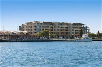 Riverside Holiday Apartments - Accommodation Tasmania