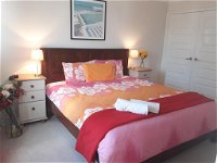 Rossmoyne 2 BEDROOM HOUSE SELF CHECK IN Walk to River Shops Bus Trains Cls to Airport City Beaches - Tourism Canberra