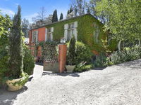 Saint Eloi - le jardin - eAccommodation