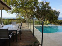 Scribbly Gums - Rainbow Beach Ocean-front spacious home with pool - Melbourne Tourism