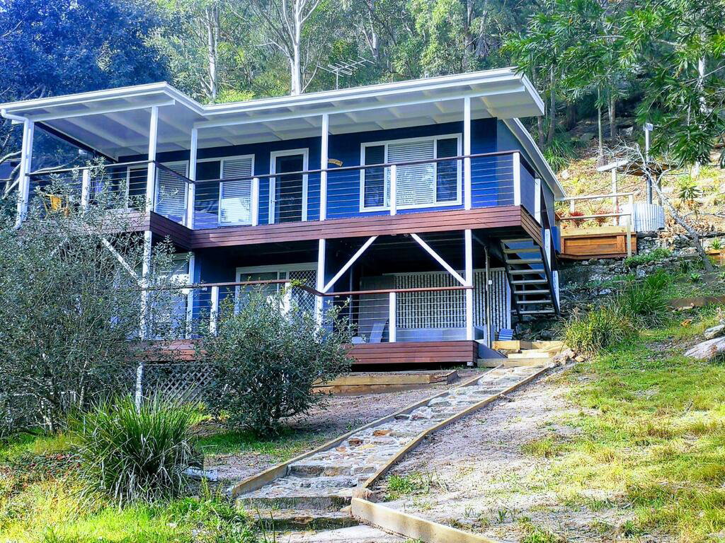 Bar Point NSW Accommodation Coffs Harbour