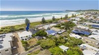 Serendipity - Large Family Home - Accommodation Coffs Harbour