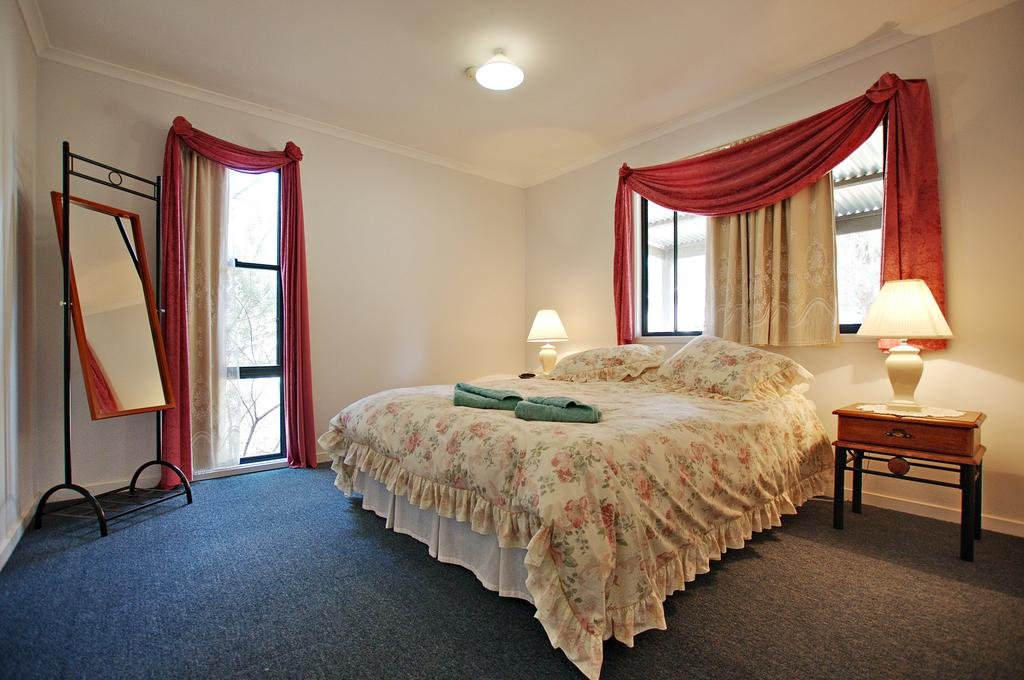 Fordwich NSW Accommodation Adelaide