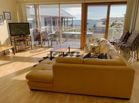 Sheoak Holiday Home - Redcliffe Tourism