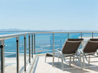 Shoal Bay Penthouse with Views and Resort Facilities - Bundaberg Accommodation