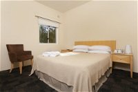 Shortland Budget Accommodation - Go Out