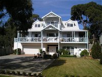 Silver Waters Bed  Breakfast - Accommodation Airlie Beach