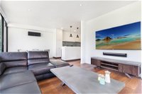 Smart apartment in elegant suburb close to city - Great Ocean Road Tourism