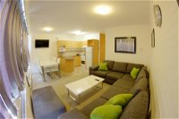 Snow Ski Apartments 08 - Accommodation Noosa