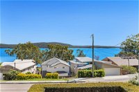 Soldiers Point Spectacular - Accommodation Noosa