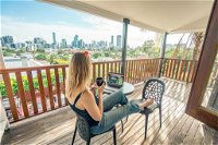 Somewhere To Stay Backpackers - Brisbane Tourism