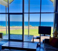 South Beach House 2 - 11 Gold Coast Drive - Accommodation Find