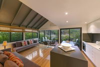 Southern Ocean Villas - Foster Accommodation