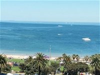 Spectacular Views Top Floor- Private Apartment. - Accommodation Adelaide