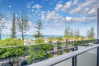 SPIN13- ESCAPE TO MOOLOOLABA - Accommodation Mount Tamborine