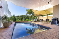 Split-living with ocean views Noosa Heads - Broome Tourism