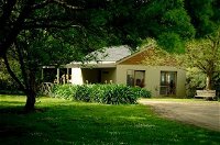 Stony Creek Cottages - QLD Tourism