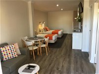 Sturt Motel - Bundaberg Accommodation