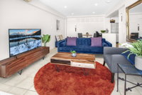 Stylish 2-Bed Apartment with Sweeping River Views - Accommodation Fremantle