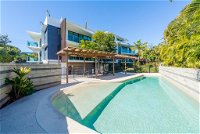 Stylish Beach Side Apartment - Unit 5 - 33 Lorikeet Drive - Townsville Tourism