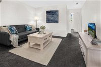 Stylish Split Level Apartment 13 Minutes From City - Accommodation Port Hedland