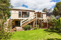 Sunningdale Beach House 12 - Accommodation VIC