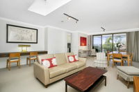 Sunny and Spacious Two Bedroom Apartment - SPF13 - Schoolies Week Accommodation