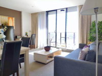 Super luxurious apartment on North Terrace - Accommodation Airlie Beach