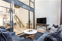 Surry Hills Modern One Bedroom Apartment 310GOUL - QLD Tourism