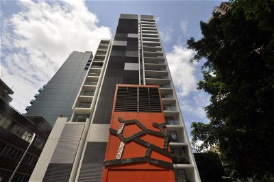 Sydney 1 Bed Modern Self Contained Apartment (402ALB)