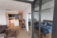 Sydney Olympic Park Luxury Apartment - New South Wales Tourism 