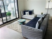 Terrace Living With Bay Views - Accommodation BNB