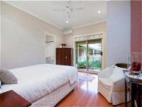 The Acreage Luxury BB and Guesthouse - Accommodation Sunshine Coast
