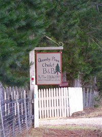 Quamby Pines Chalet - Melbourne Tourism
