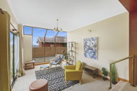 Vintage Cuddle Guest House - Sydney Resort