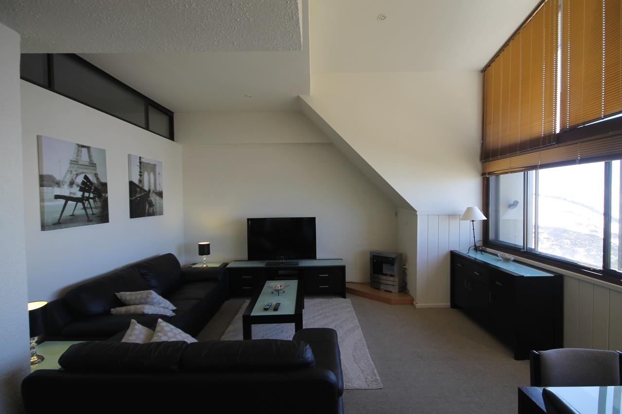 Mount Hotham VIC Accommodation Airlie Beach