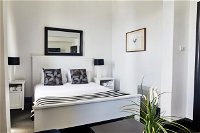 Book Mornington Accommodation  Great Ocean Road Tourism