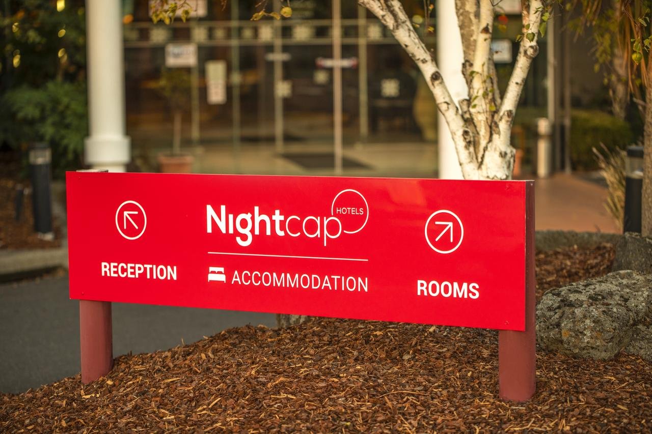 Nightcap At Matthew Flinders Hotel - thumb 40