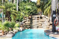 Swan Hill Resort - Accommodation Airlie Beach