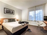ibis Melbourne Hotel and Apartments - Accommodation NSW