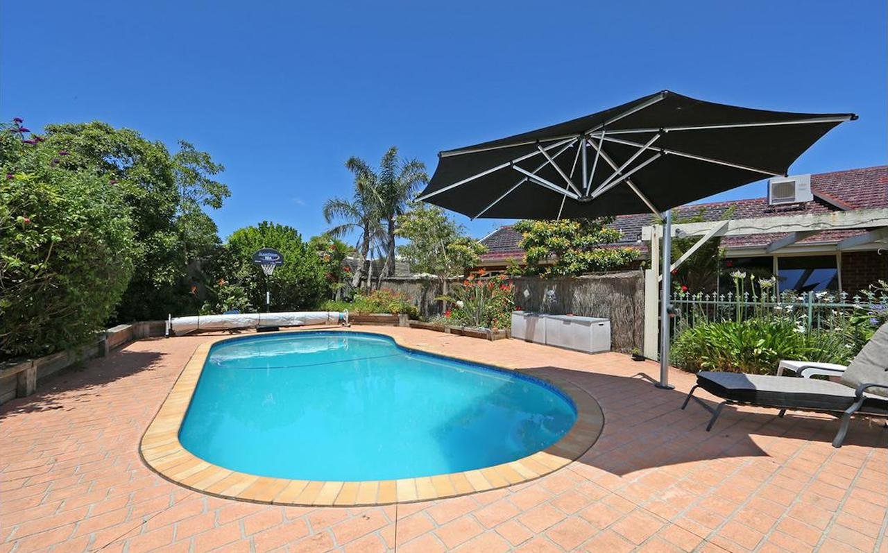 Book Rowville Accommodation Vacations  Tourism Noosa