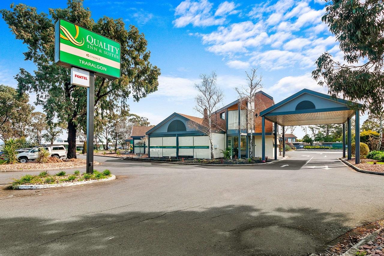 Traralgon VIC Accommodation Airlie Beach