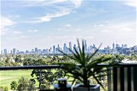COMPLETE HOST Fitzroy St Apartments - Accommodation Gold Coast