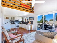 The Chalet at Callala Beach - beach house character - Accommodation Cooktown