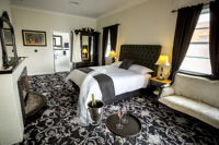 The Commercial Boutique Hotel - Stayed