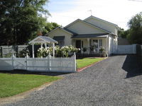 The Don Healesville - Accommodation Perth