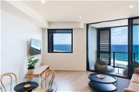 The Edge - Luxurious Waterfront Apartment - Accommodation Coffs Harbour
